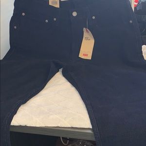 Men’s Levi corduroys 502 34x32 NWT